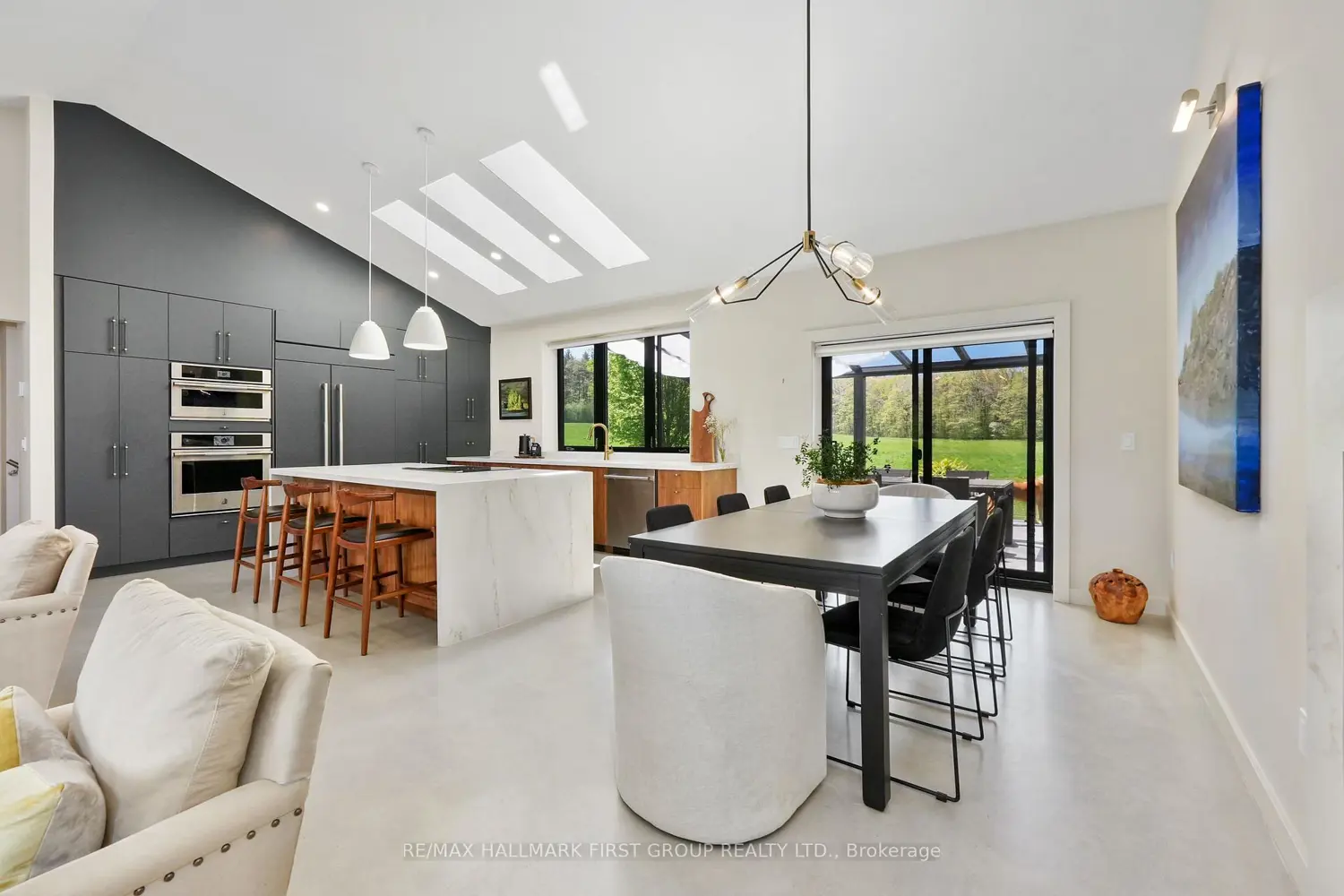 Additional image 2 of 4566 Harwood Road