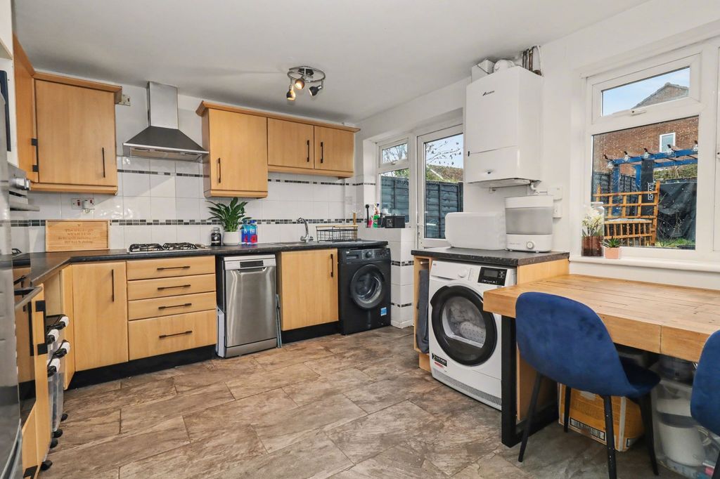 Additional image 3 of 2 bed terraced house for saleAmbleside, Botley SO30