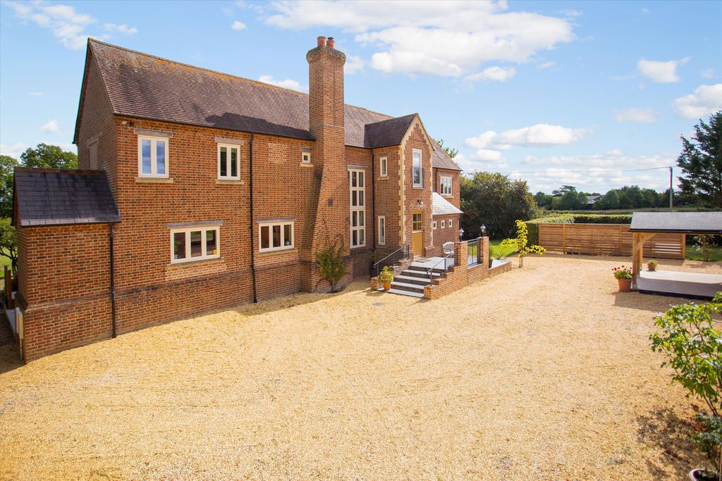 Additional image 22 of 6 bed detached house for saleManningford Abbots, Pewsey, Wiltshire SN9