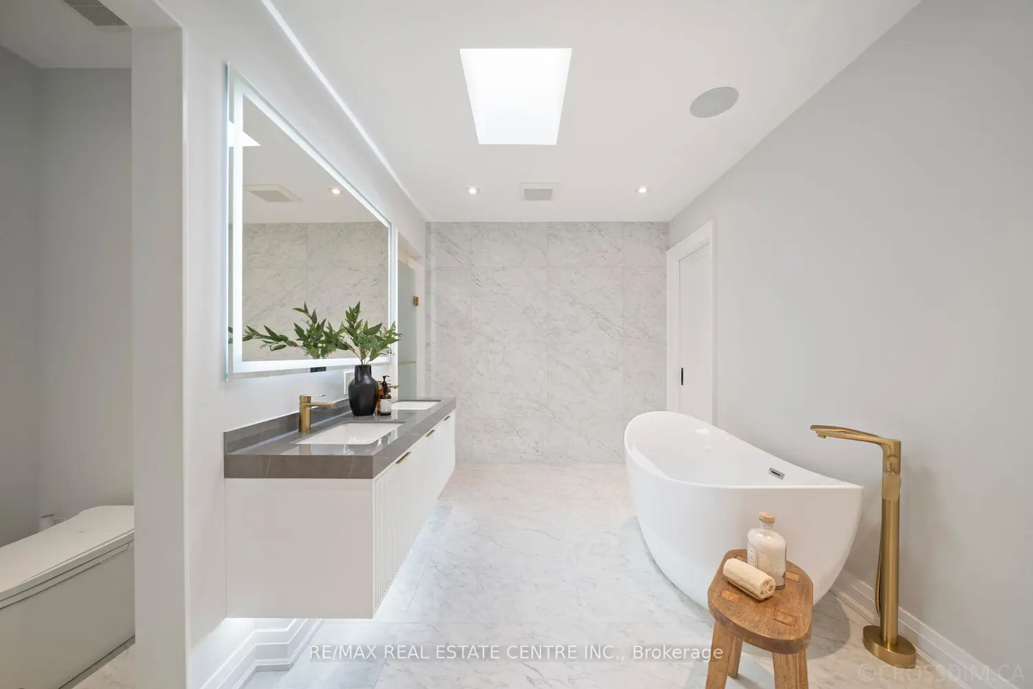 Additional image 7 of 1065 Rebecca Street