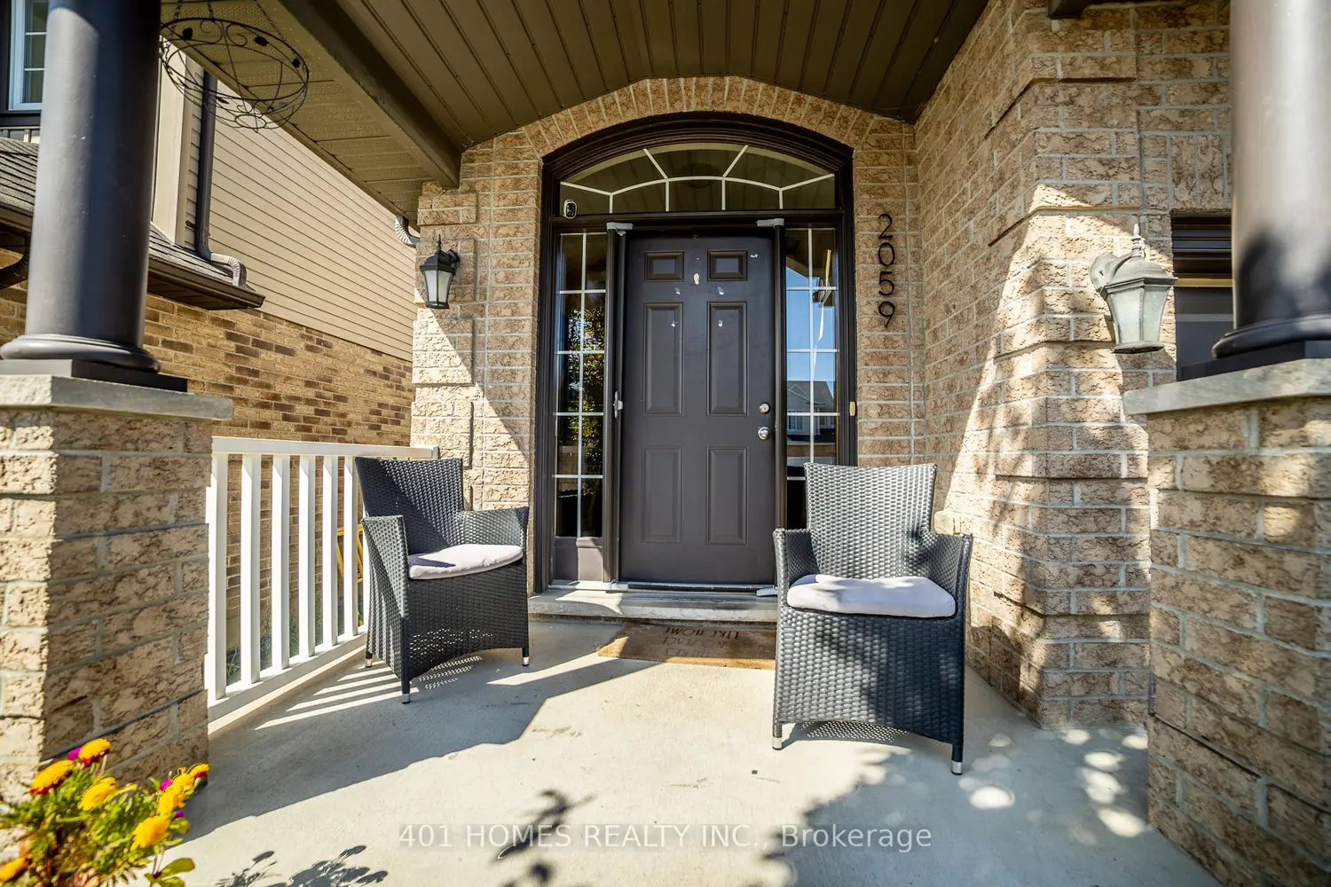 2059 Rollingacres Drive photo 2