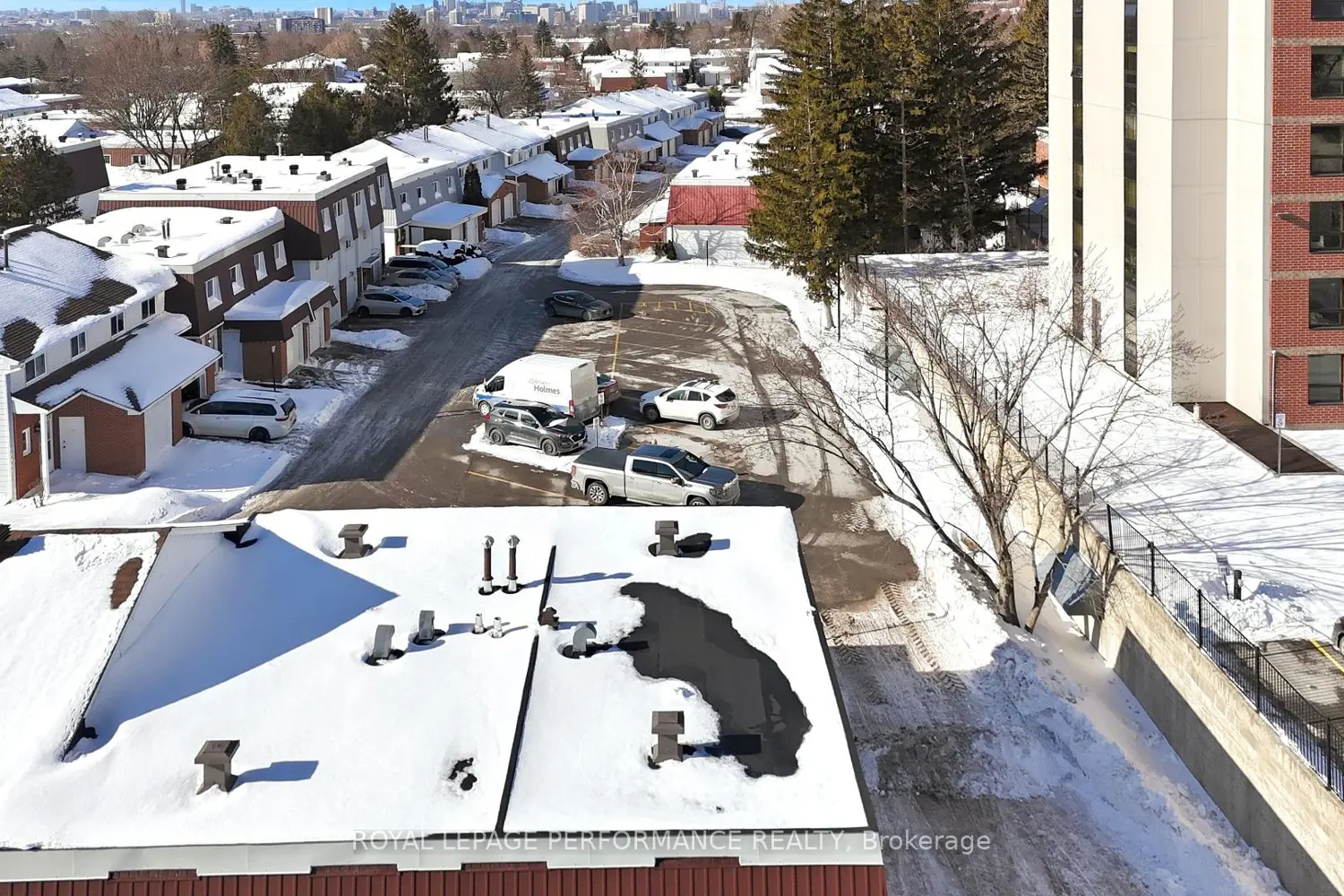 Additional image 18 of 249 Romulus Private 94