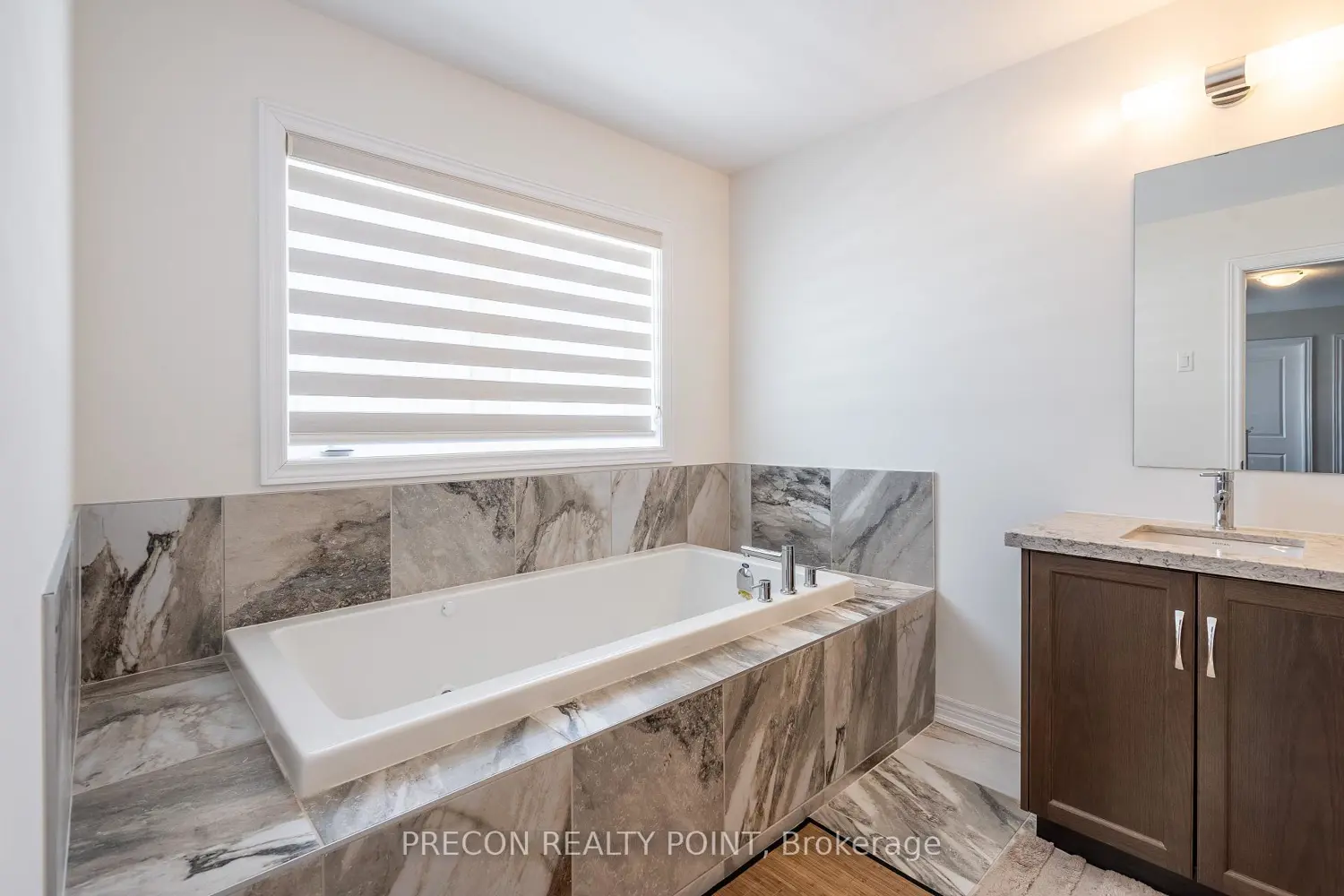 Additional image 13 of 100 Starfire Crescent