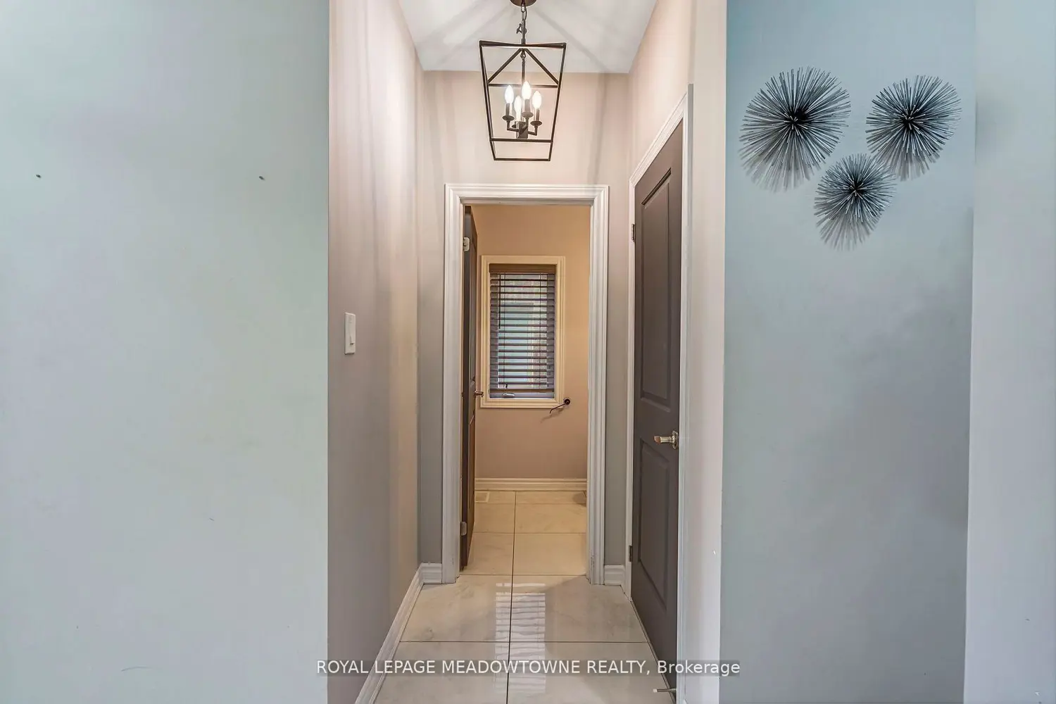 Additional image 19 of 1029 Barton Way