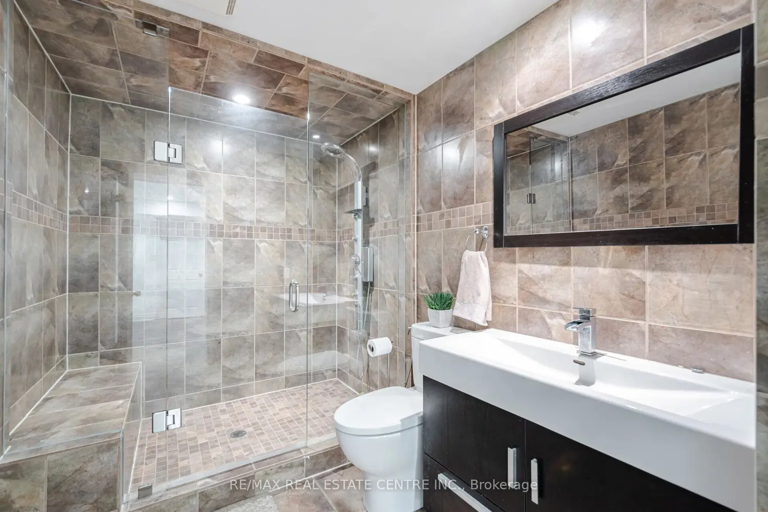 Additional image 18 of 6150 Bankhead Court