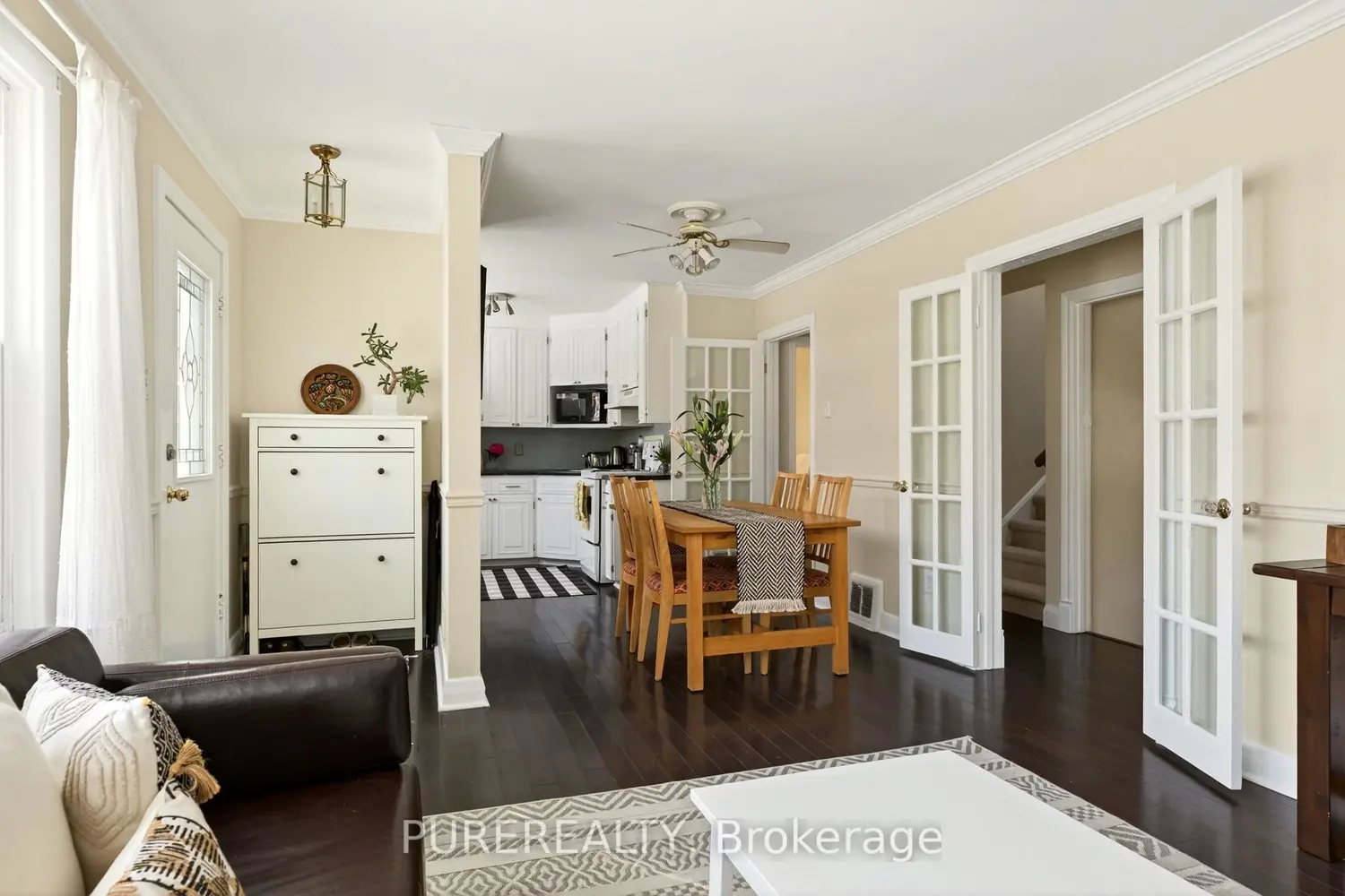 2067 Maplewood Drive