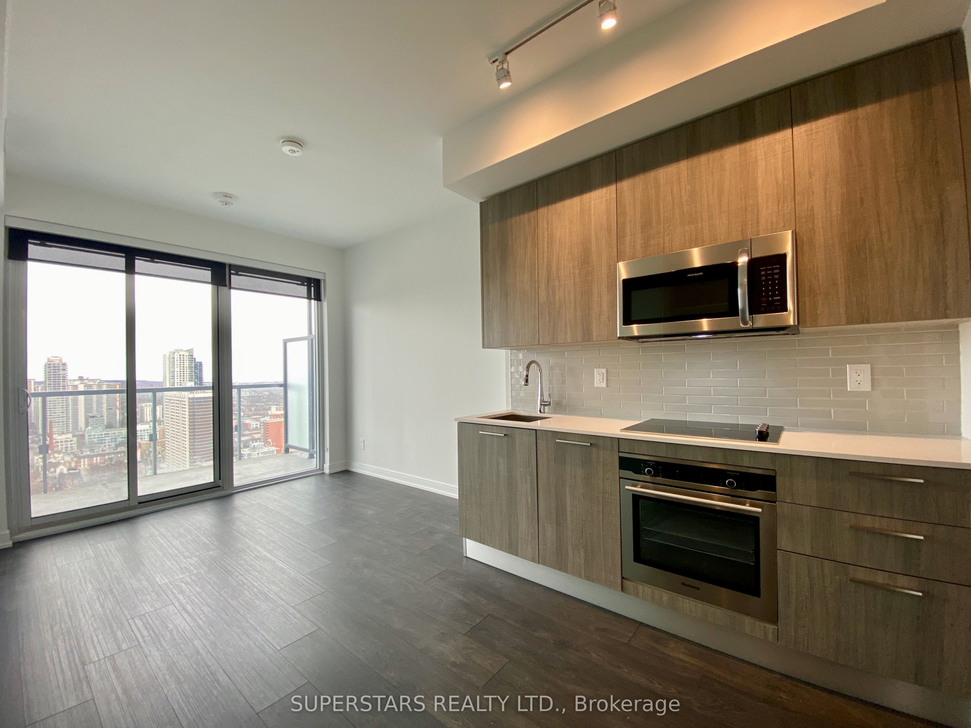 Additional image 3 of 3303-3 Gloucester Street, Toronto, ON, M4Y 0C6