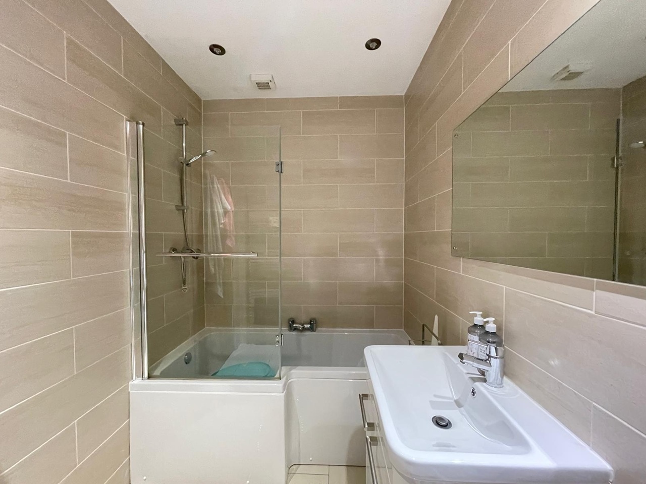 Additional image 37 of 2 Bed Flat, Lime Court, B16, N1 7GU