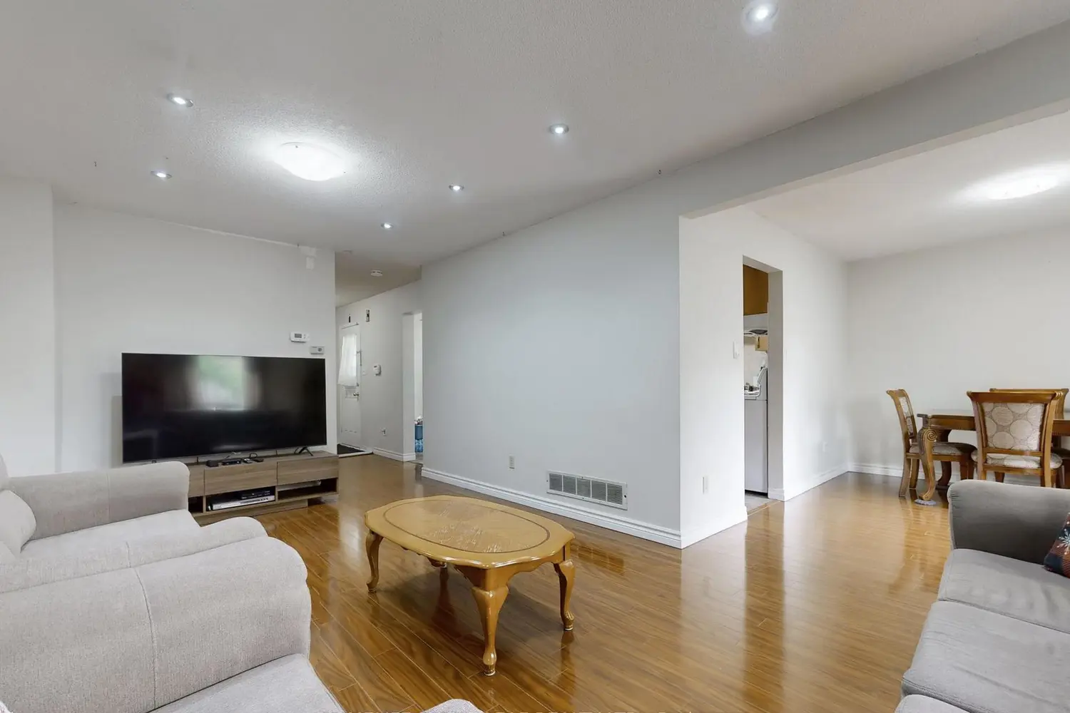39 Lamay Crescent