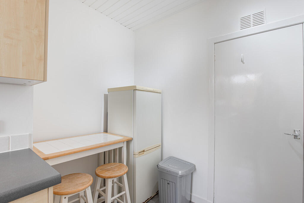 Additional image 5 of Great Western Road, Aberdeen