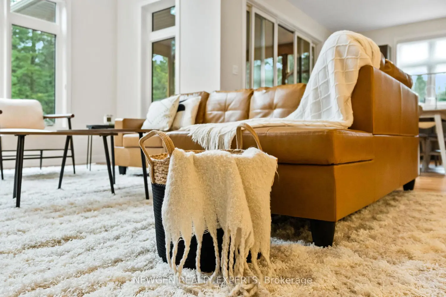 Additional image 6 of 1049 Greensview Drive