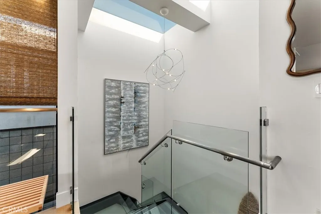 Additional image 14 of 228 38th St, Manhattan Beach, CA 90266