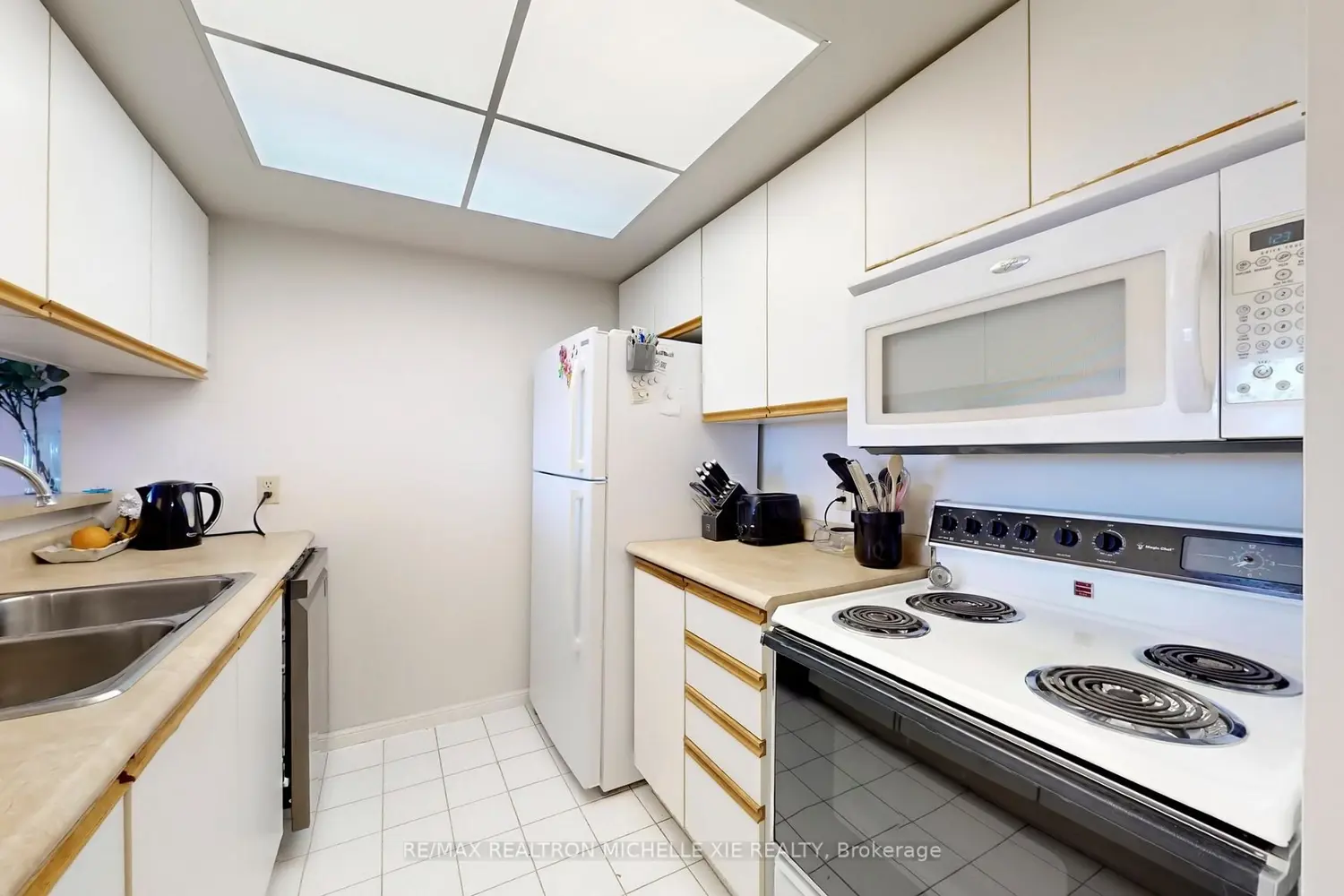 Additional image 8 of 75 Ellen Street 1012