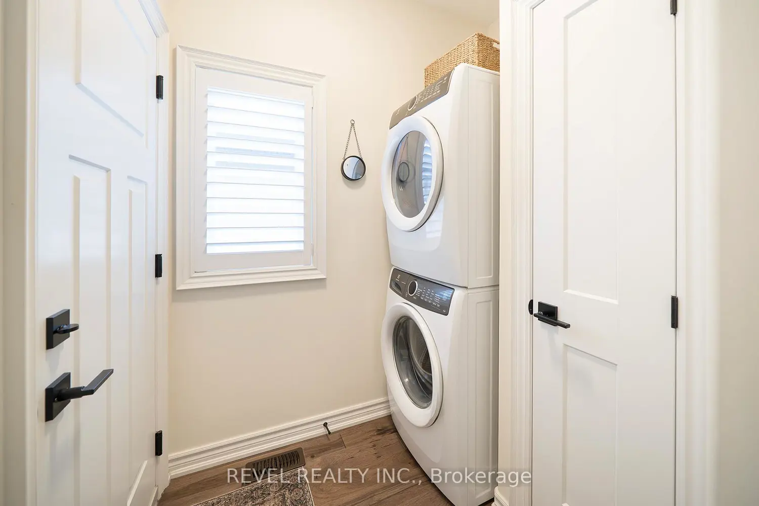 Additional image 7 of 24 Craddock Boulevard 8