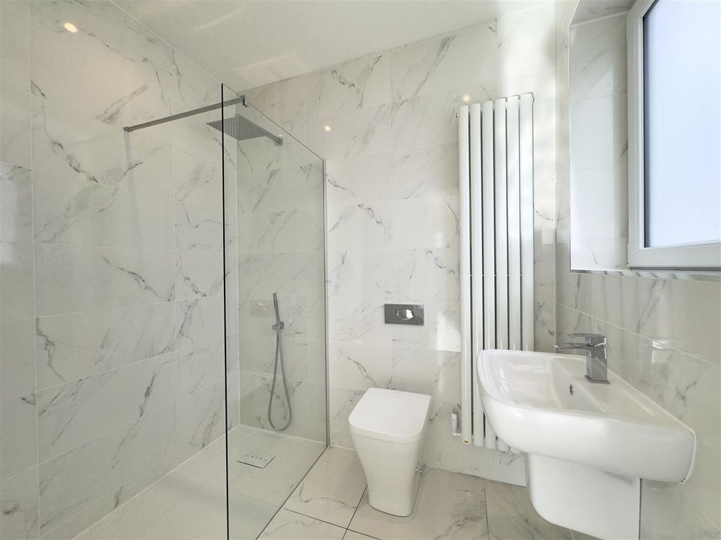 Additional image 37 of 4 bed detached house for saleClyde Grove, Crossford, Carluke ML8