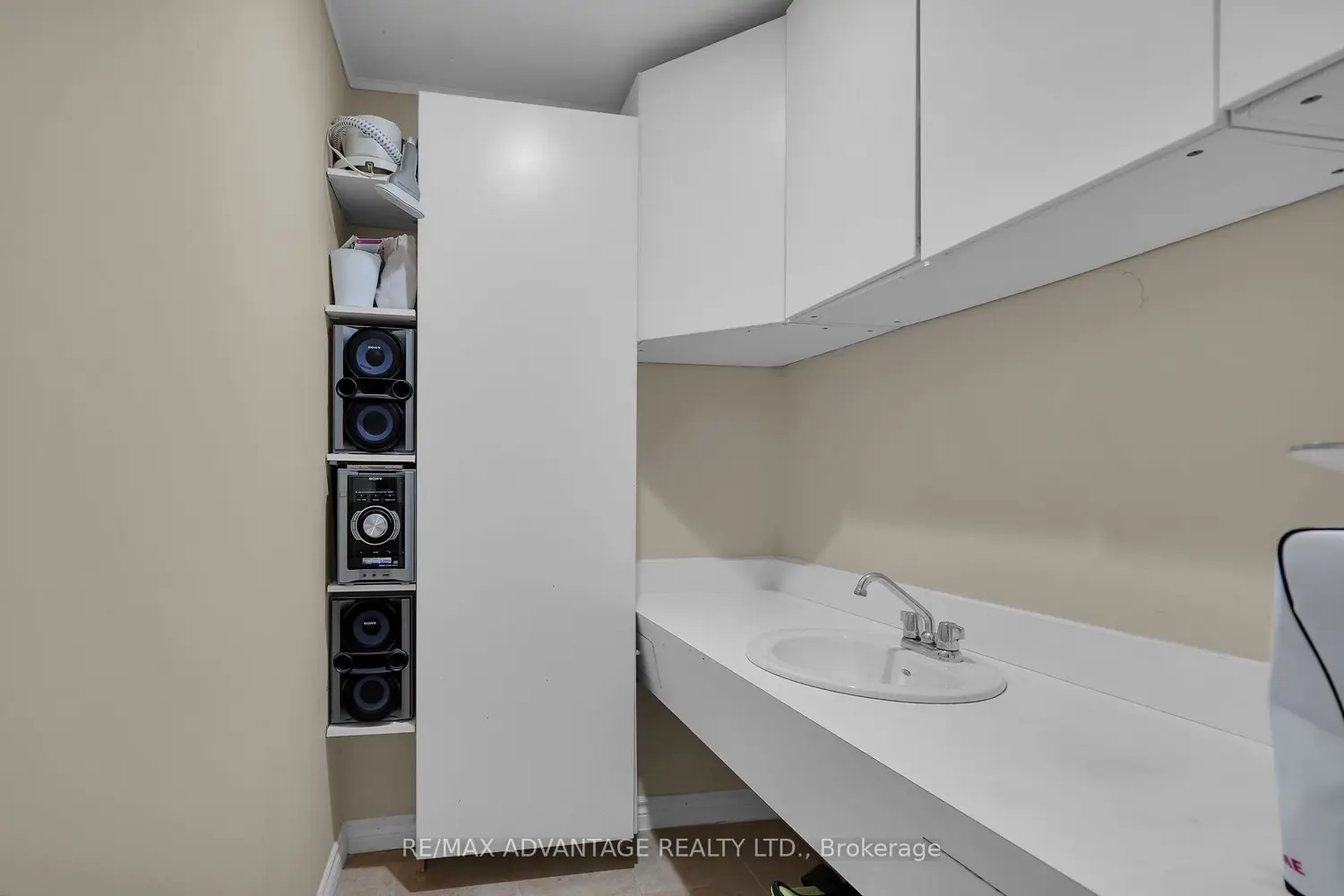 Additional image 10 of 2678 Dorchester Road