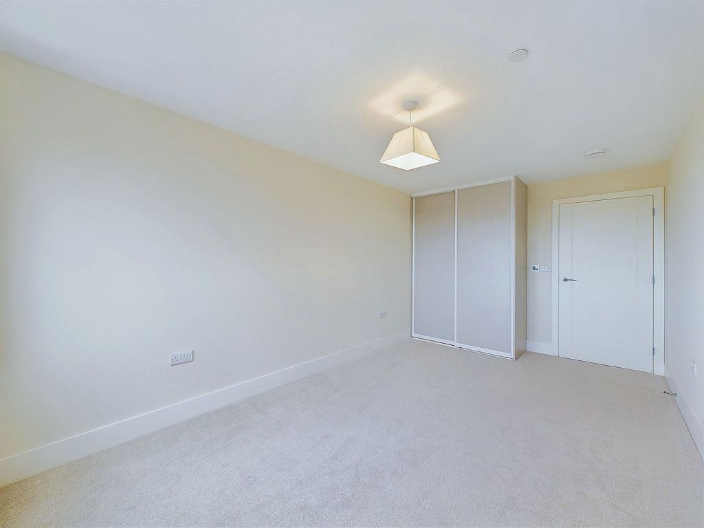 Additional image 17 of 3 bed flat for saleCalista, 26 West Parade, Worthing BN11
