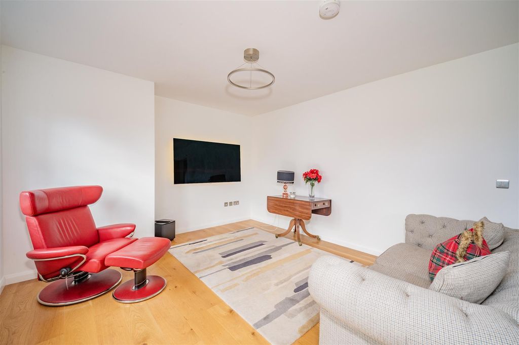 Additional image 5 of 2 bed flat for saleGardyne Road, Broughty Ferry, Dundee DD5