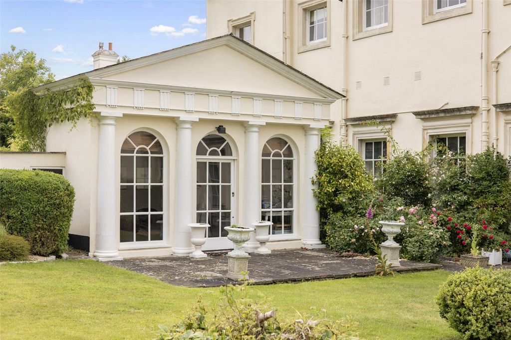 Additional image 34 of 4 bed maisonette for saleMissenden Road, Amersham, Buckinghamshire HP7