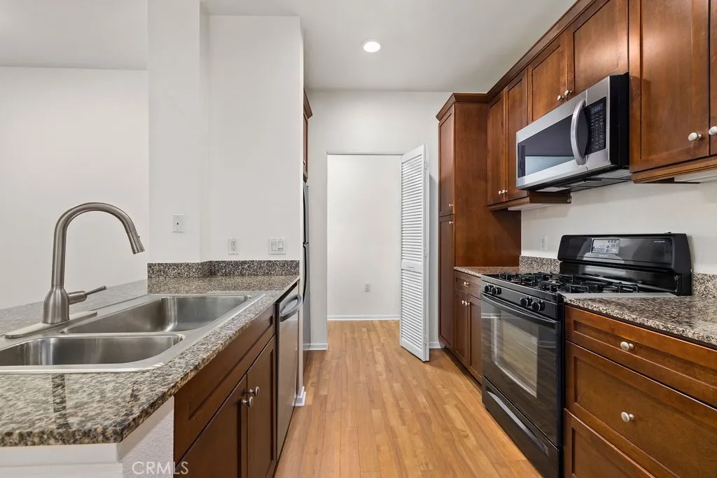 Additional image 8 of 2320 Scholarship, Irvine, CA 92612