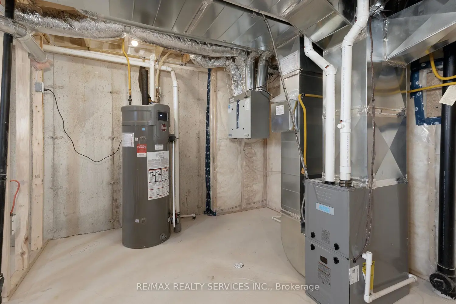 Additional image 18 of 25 Becker Street