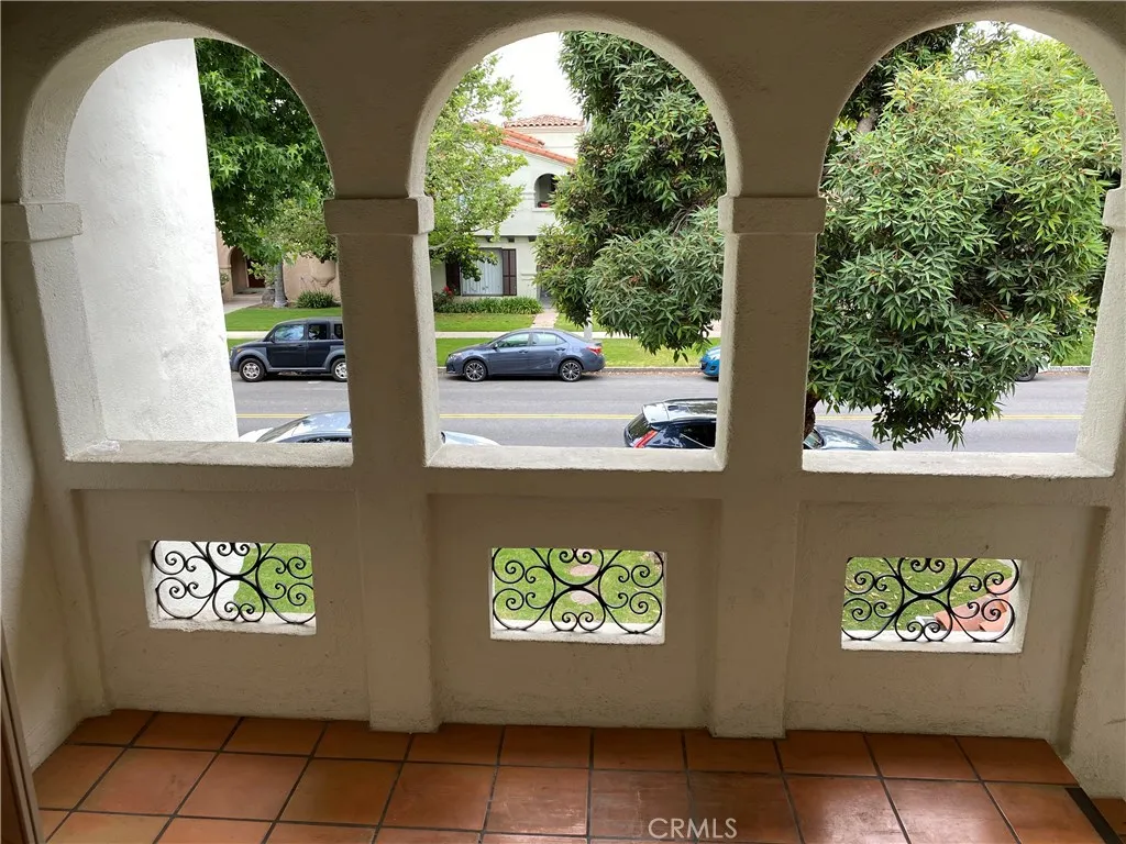 Additional image 4 of 1028 S Crescent Heights Boulevard, Los Angeles, CA 90035