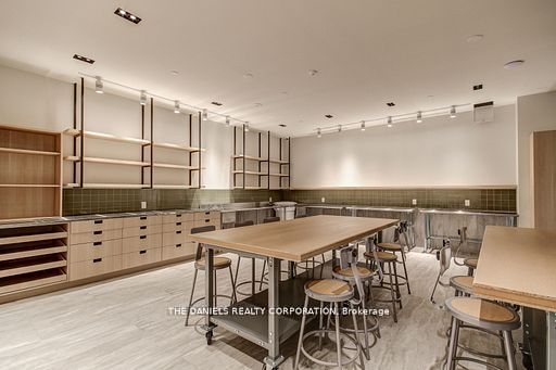 Additional image 4 of 1010-2485 Eglinton Avenue W, Mississauga, ON, L5M 2T1