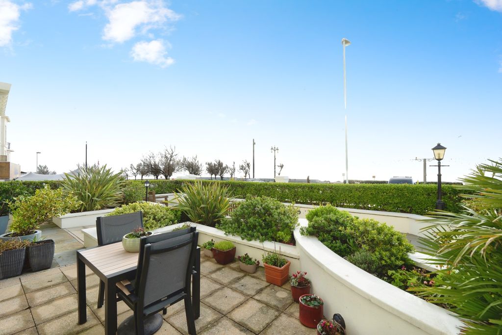 Additional image 16 of 2 bed flat for saleMarine Parade, Worthing BN11