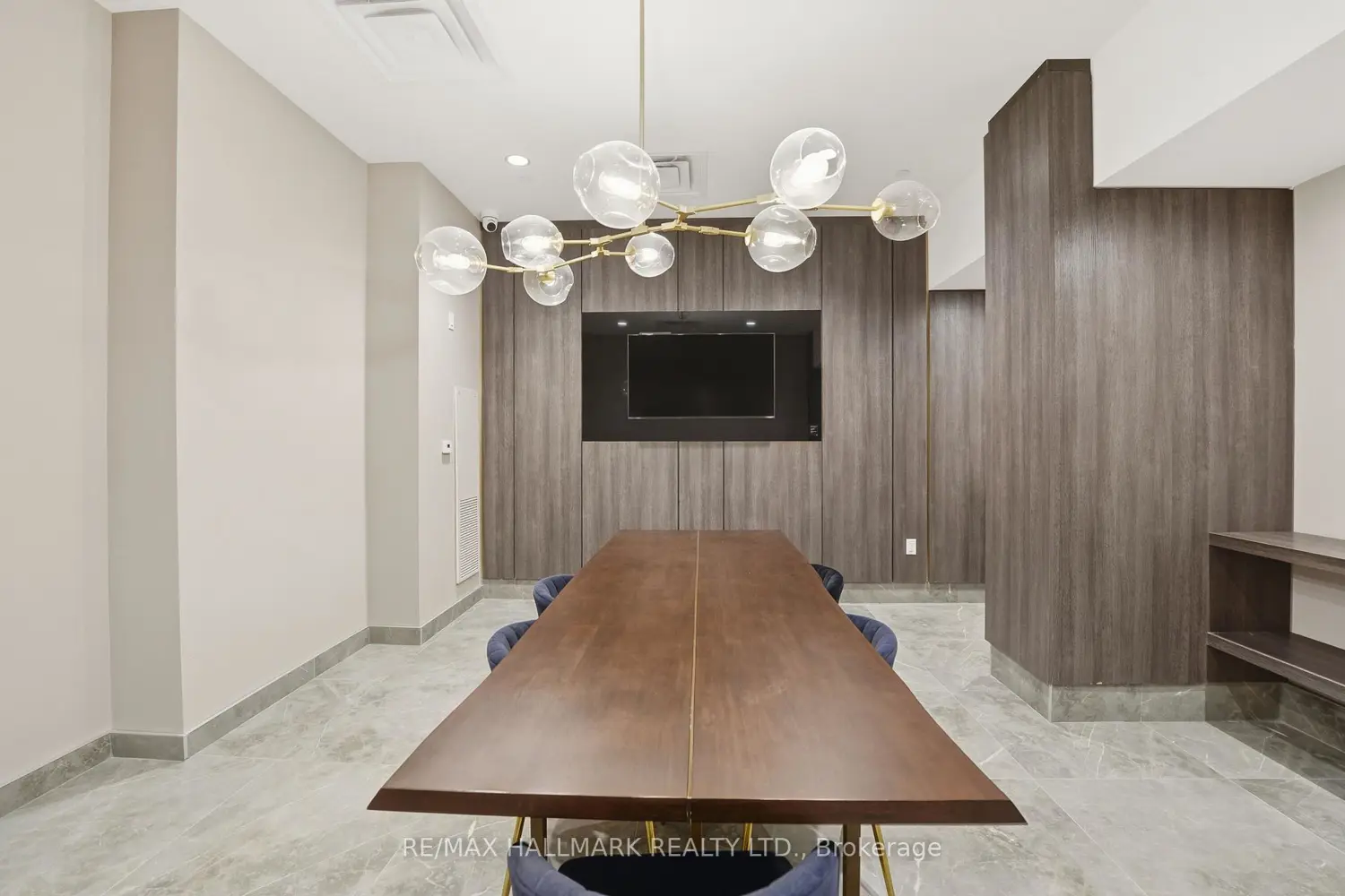 Additional image 14 of 3220 Sheppard Avenue 220
