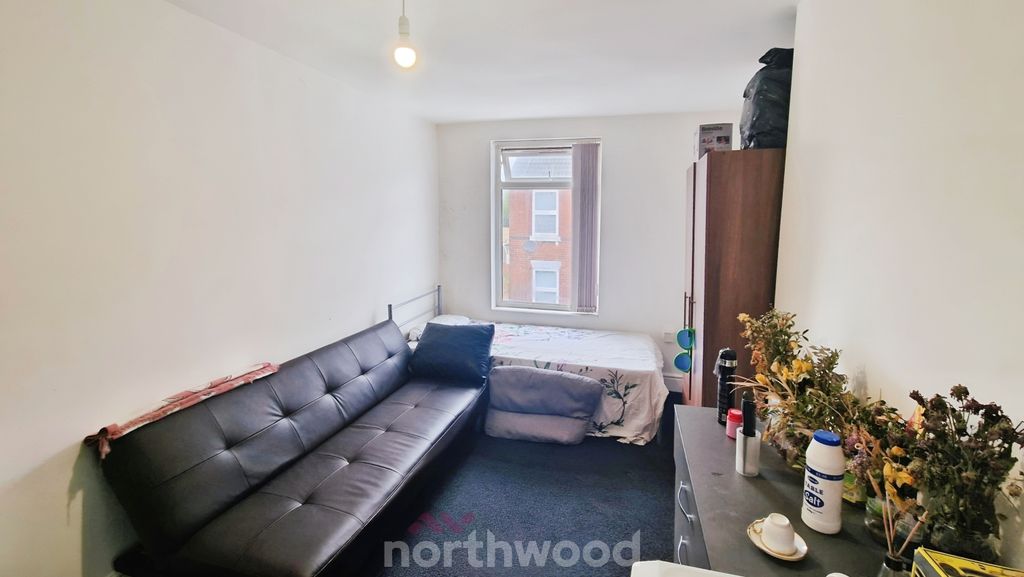 Additional image 21 of 11 bed flat for saleSomerset Road, Hyde Park, Doncaster DN1