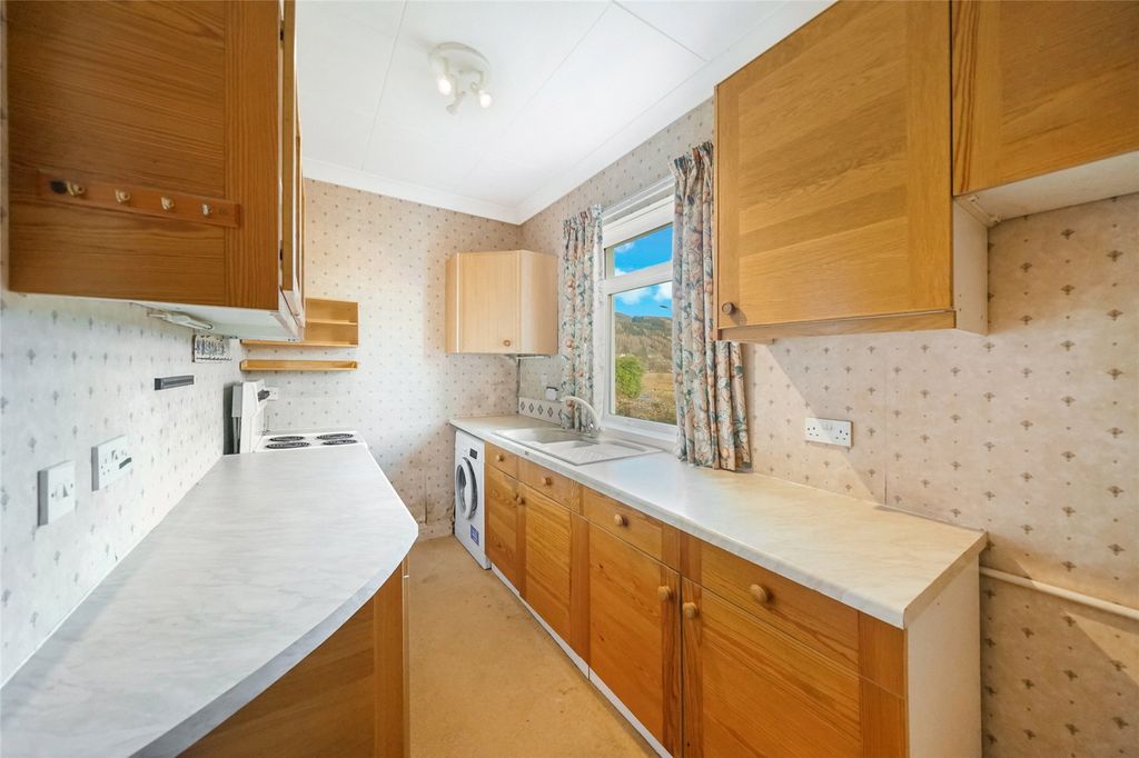 Additional image 9 of 2 bed flat for saleManse Road, Aberfoyle, Stirling, Stirlingshire FK8