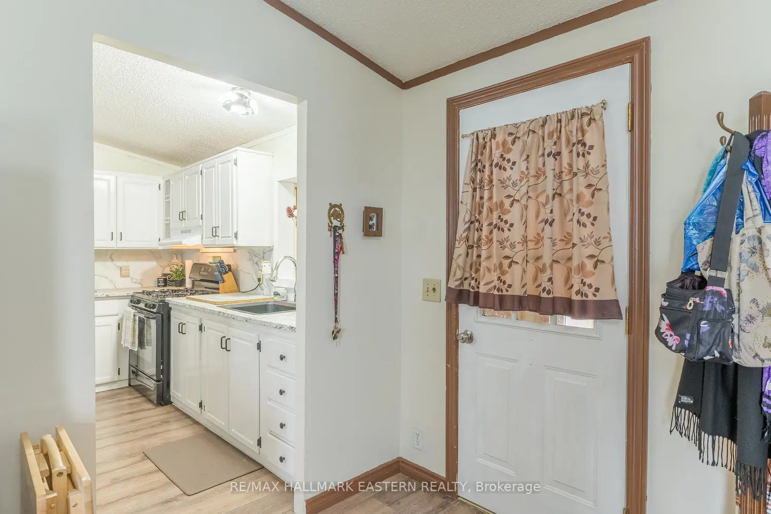 Additional image 4 of 2244 Heritage Line 26B