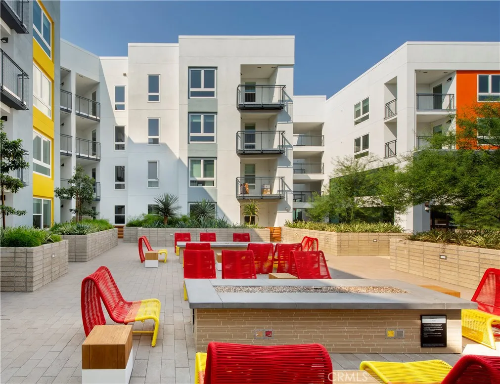 Additional image 40 of 19535 Nordhoff Street Unit 35-106, Northridge, CA 91324