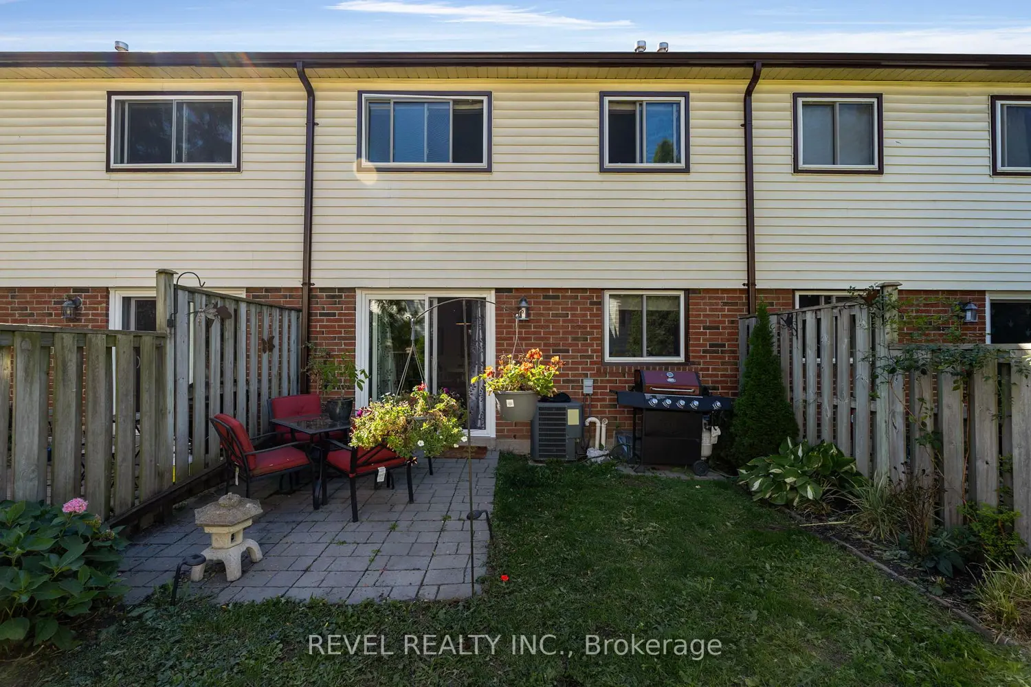 Additional image 19 of 28 Donald Street 68