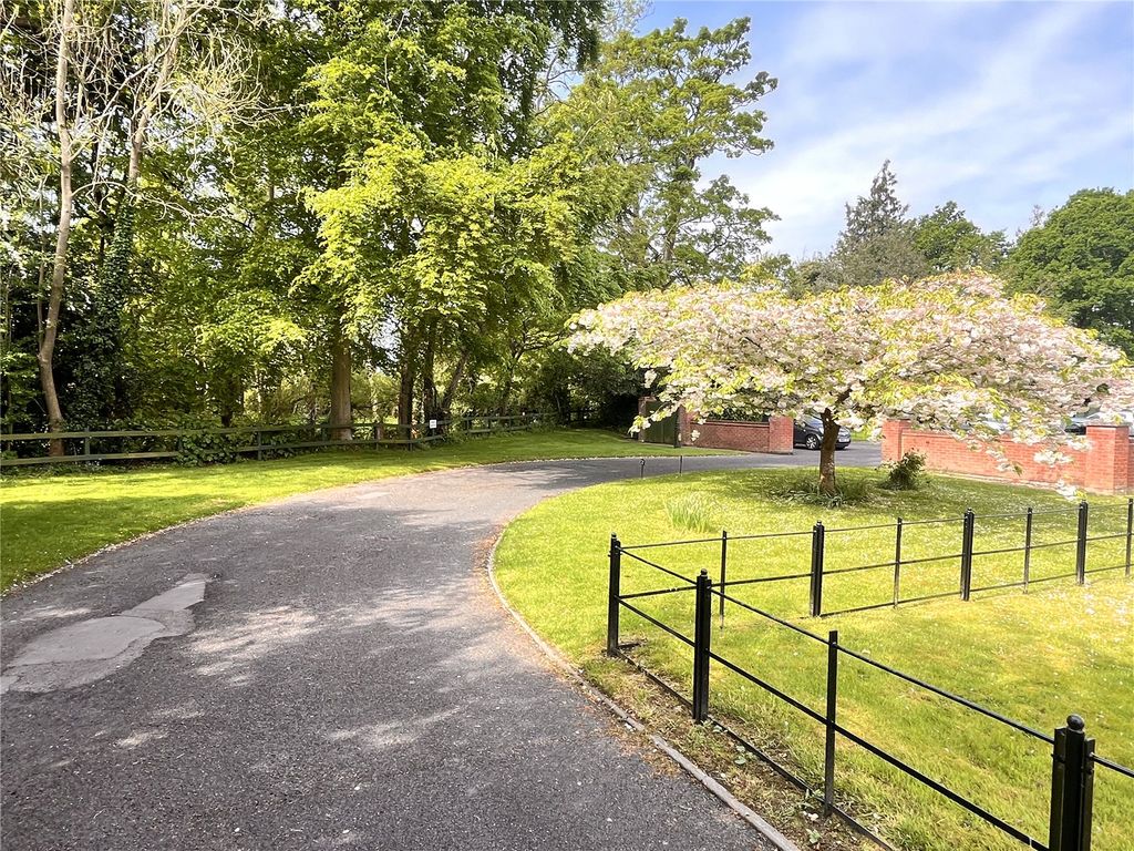Additional image 18 of 2 bed flat for saleHolyhead Road, Bicton, Shrewsbury, Shropshire SY3