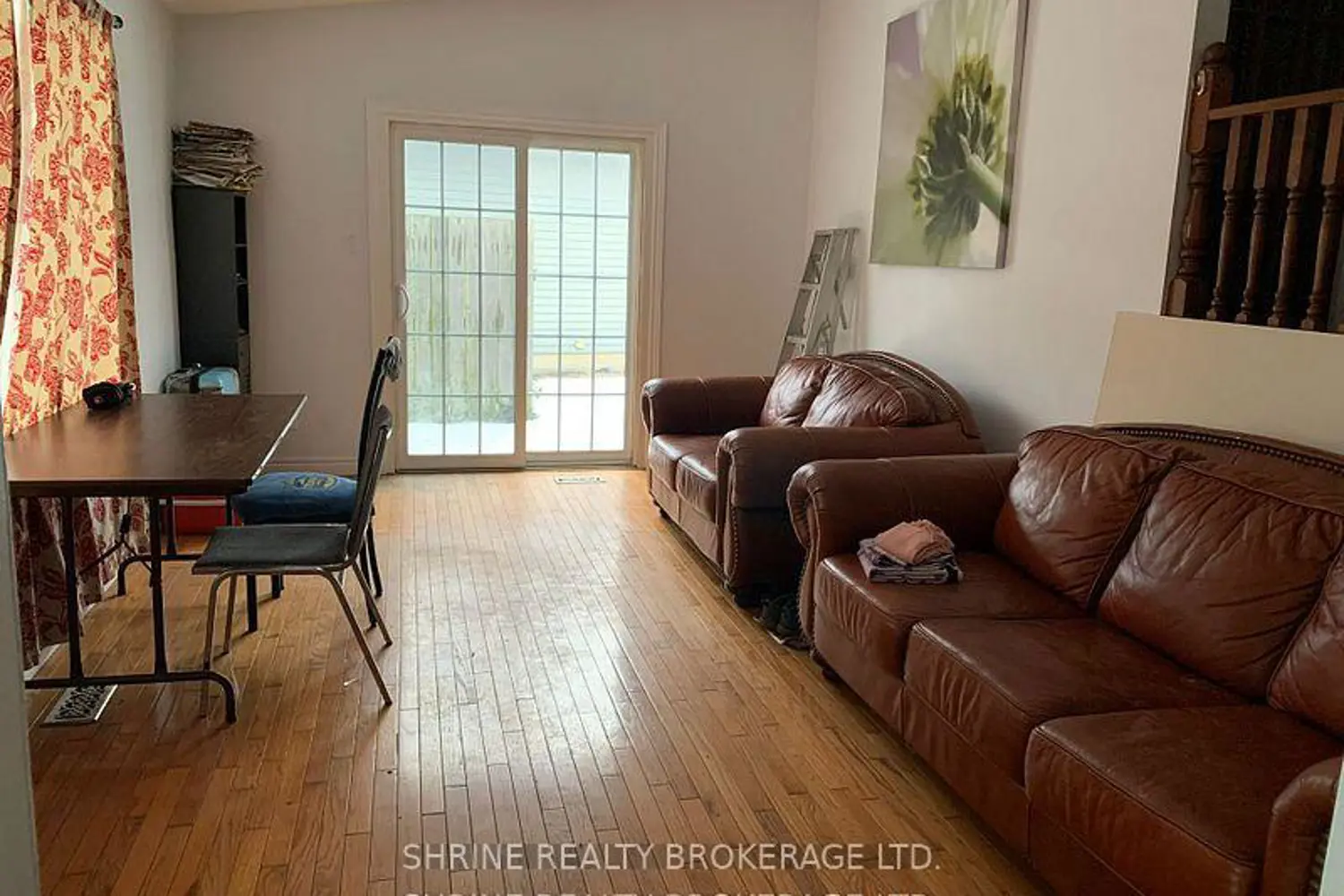 5 Caprice Crescent photo 2