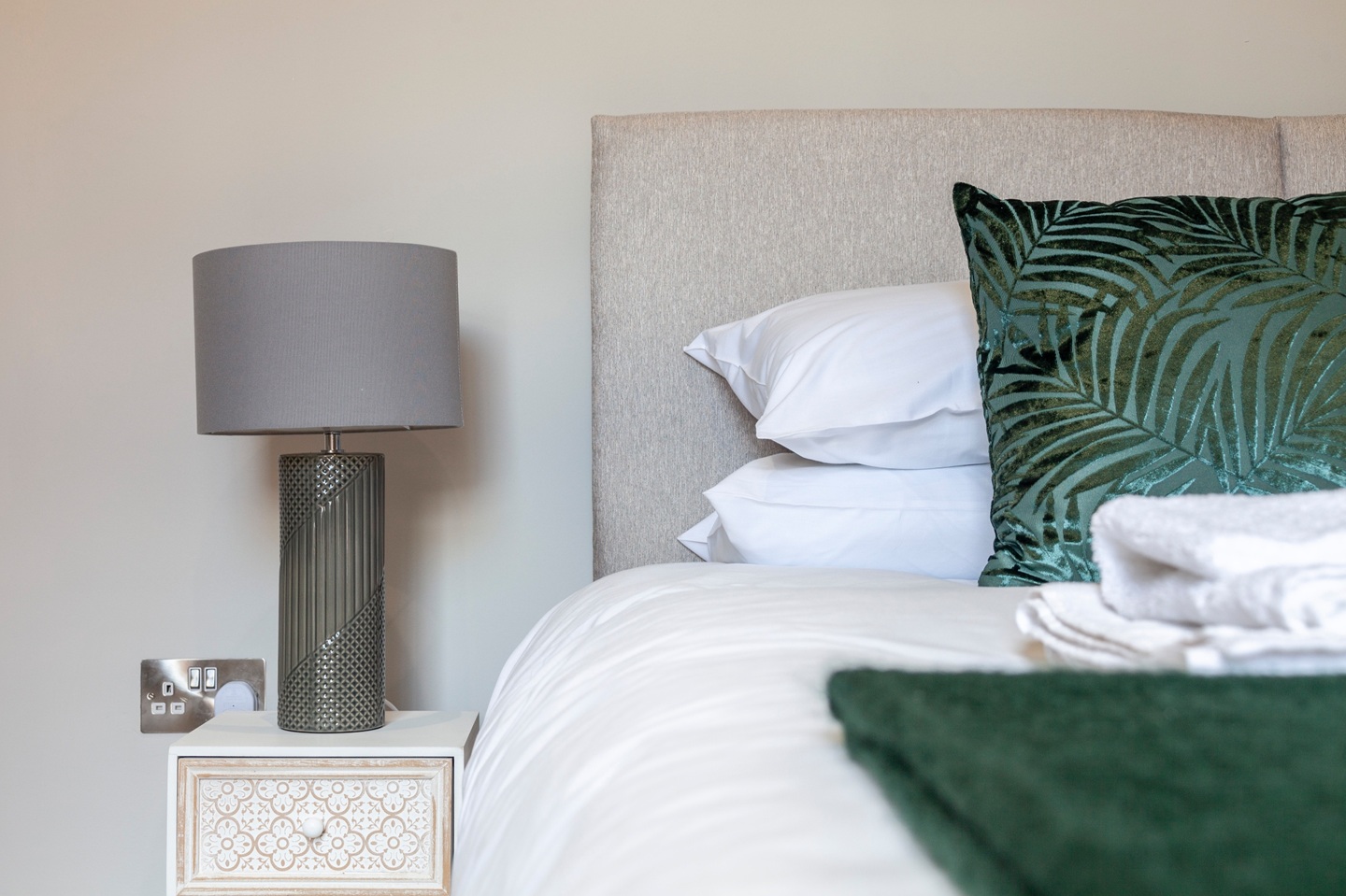 Additional image 6 of 2 Bed Flat, North End Road, SW6, N1 7GU