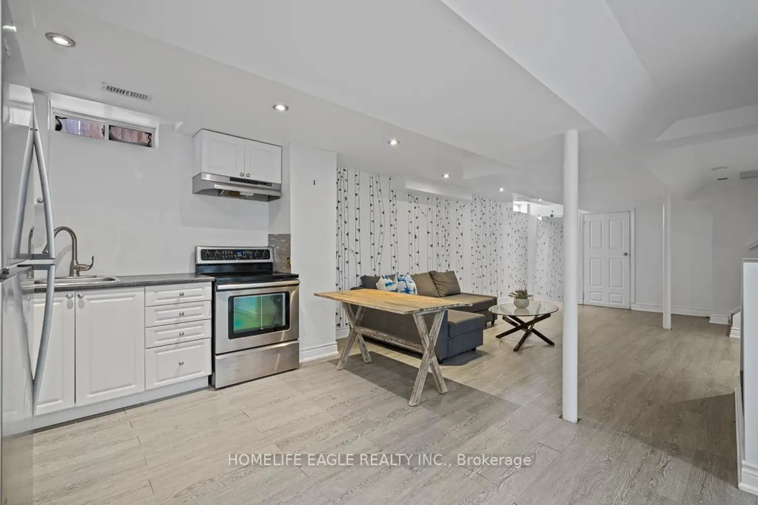 Additional image 16 of 98 Lowther Avenue