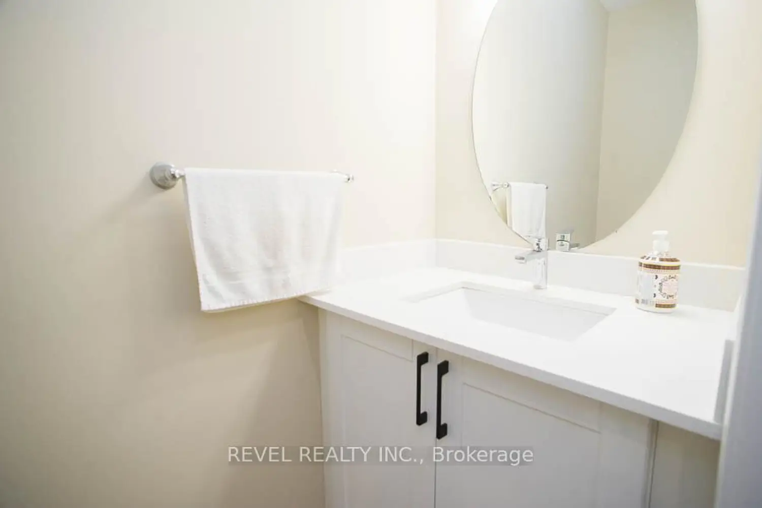 Additional image 4 of 21 Diana Avenue 43