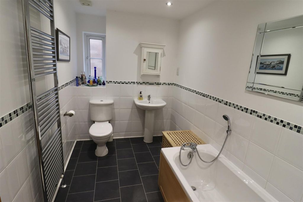 Additional image 11 of 4 bed property for saleThe Gables Paddock, Eastrington, Goole DN14