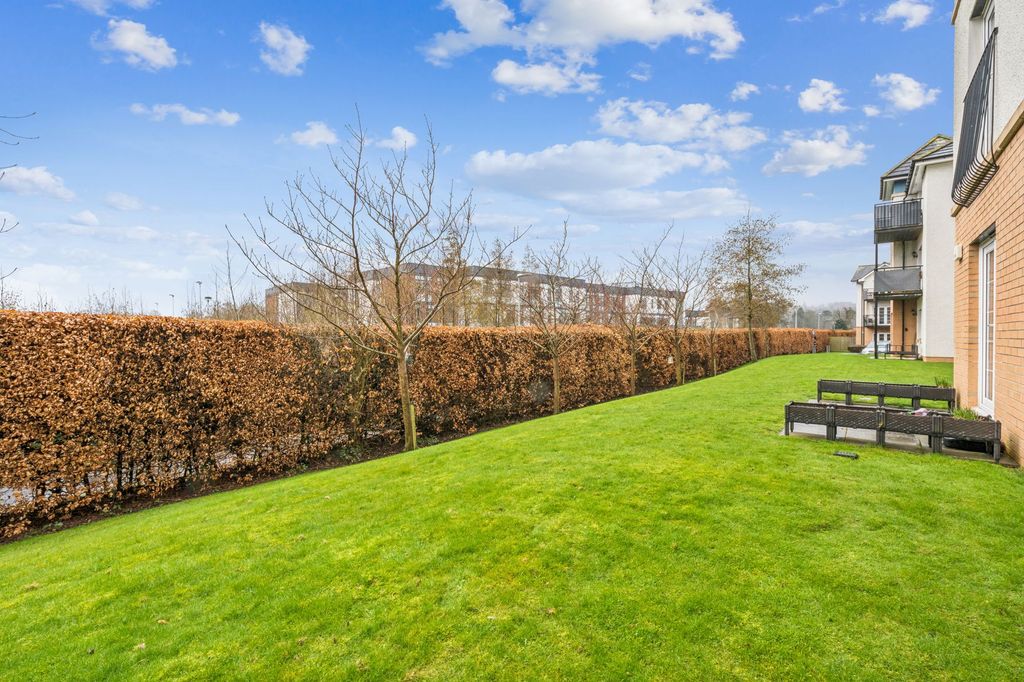 Additional image 12 of 2 bed flat for saleRollock Street, Stirling FK8