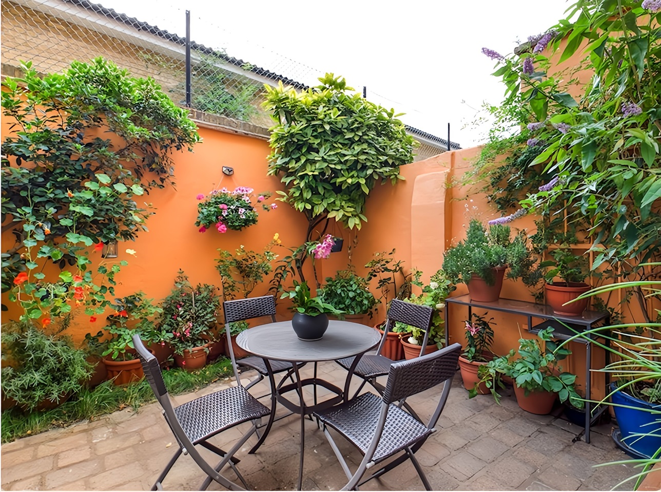 Additional image 4 of 2 Bed Flat, Saint Lukes Avenue, SW4, N1 7GU