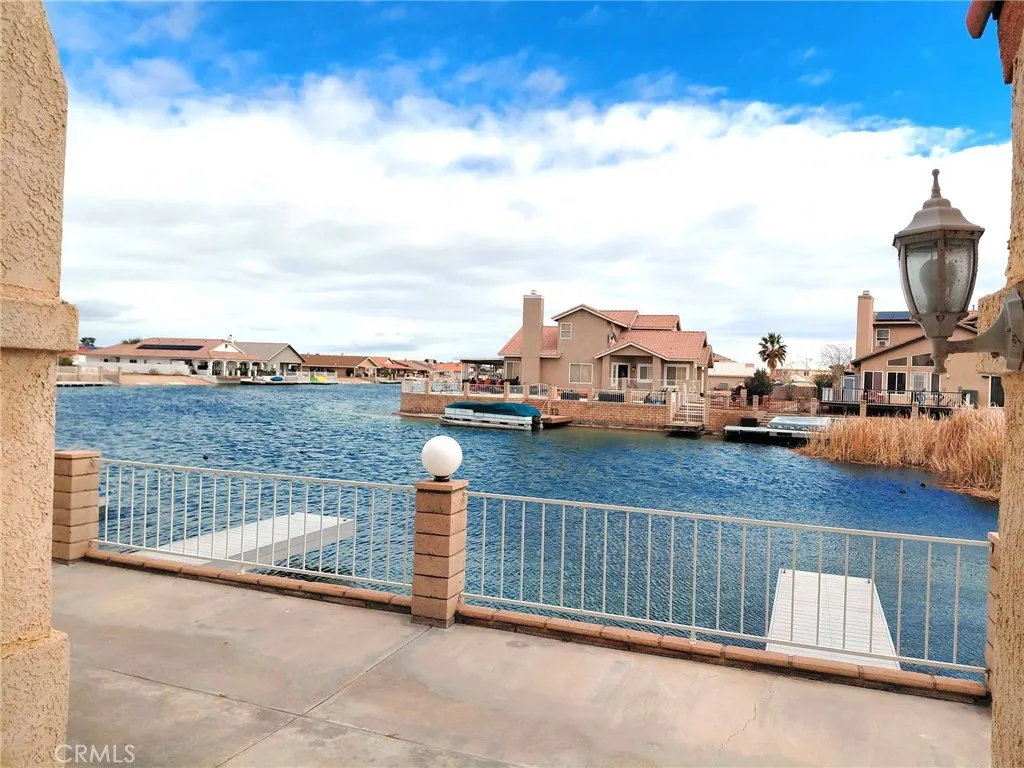 11496 Nautical Ln Unit 30, Helendale, CA 92342