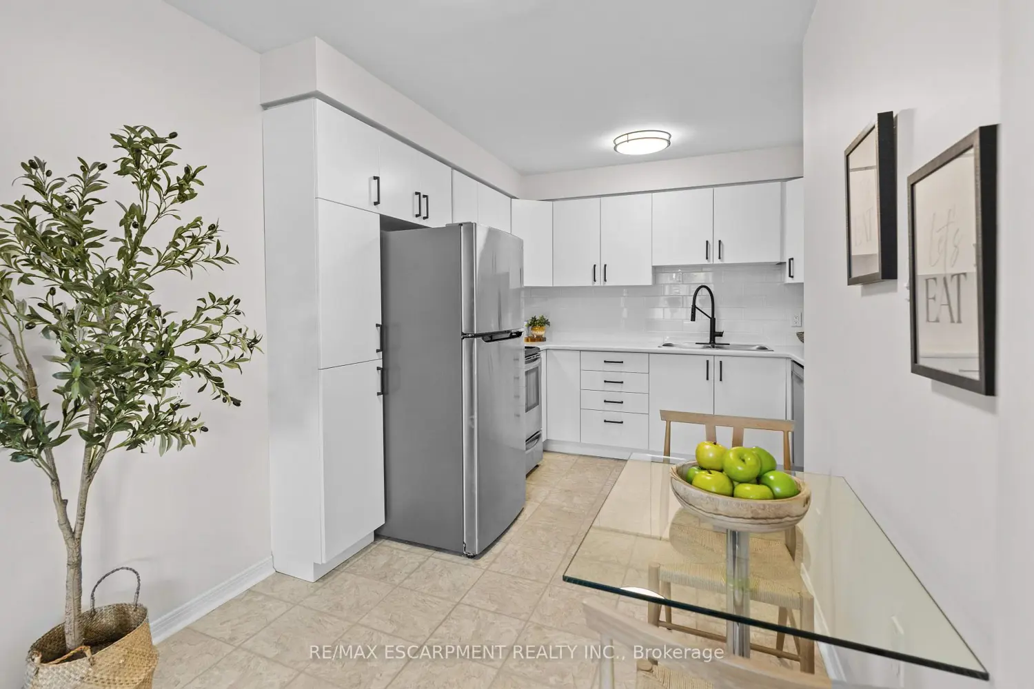 Additional image 7 of 4197 Longmoor Drive 1