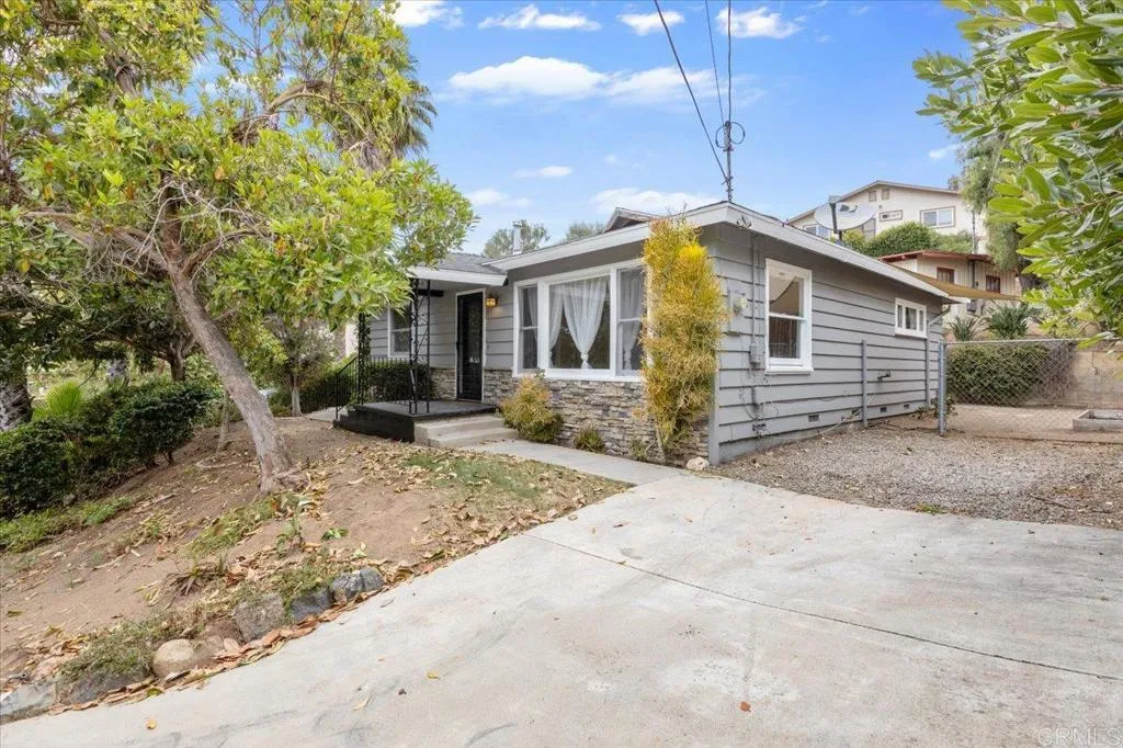 Additional image 13 of 139 Hillside, Vista, CA 92084
