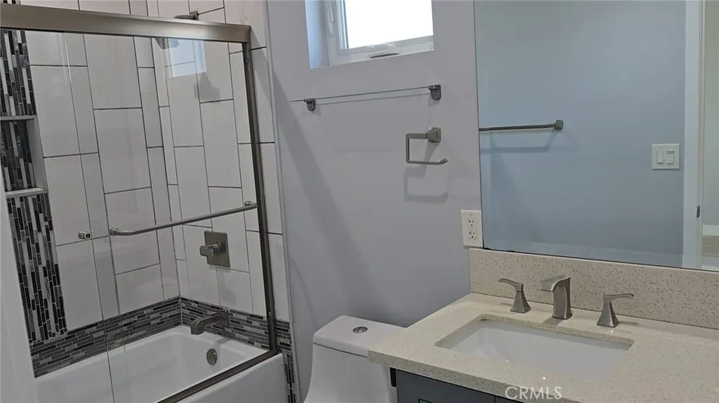 Additional image 17 of 2250 W 14th St, Los Angeles, CA 90006