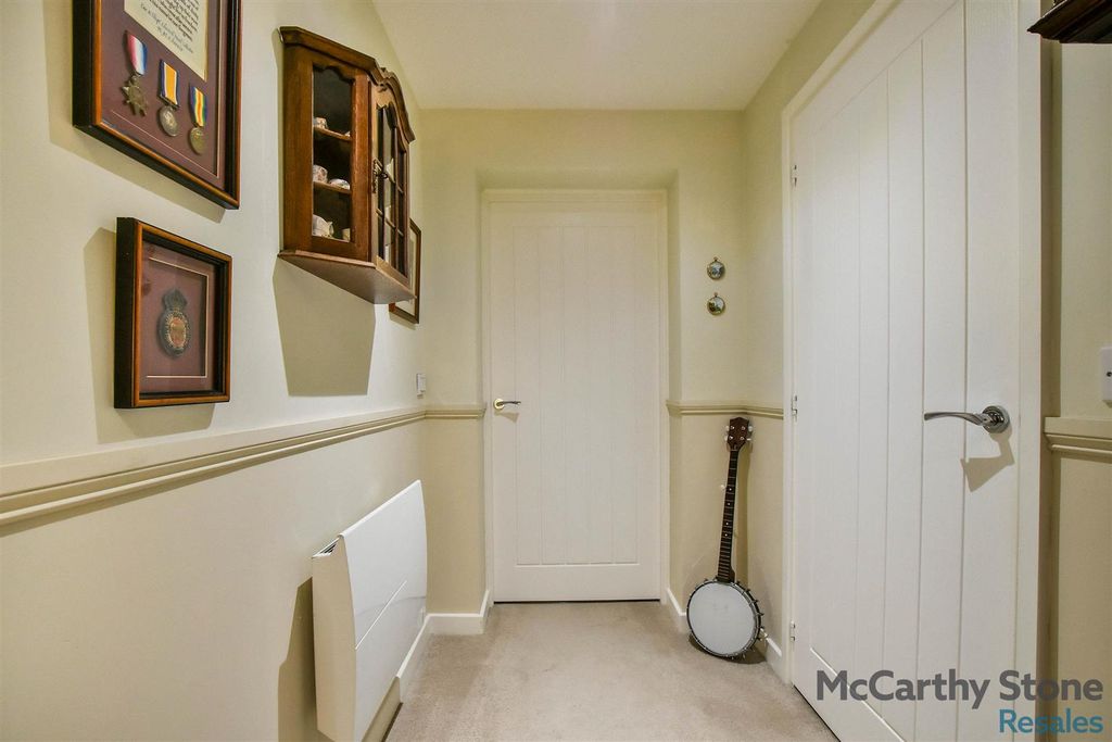 Additional image 18 of 2 bed flat for saleNorthwich Road, Knutsford, Cheshire WA16