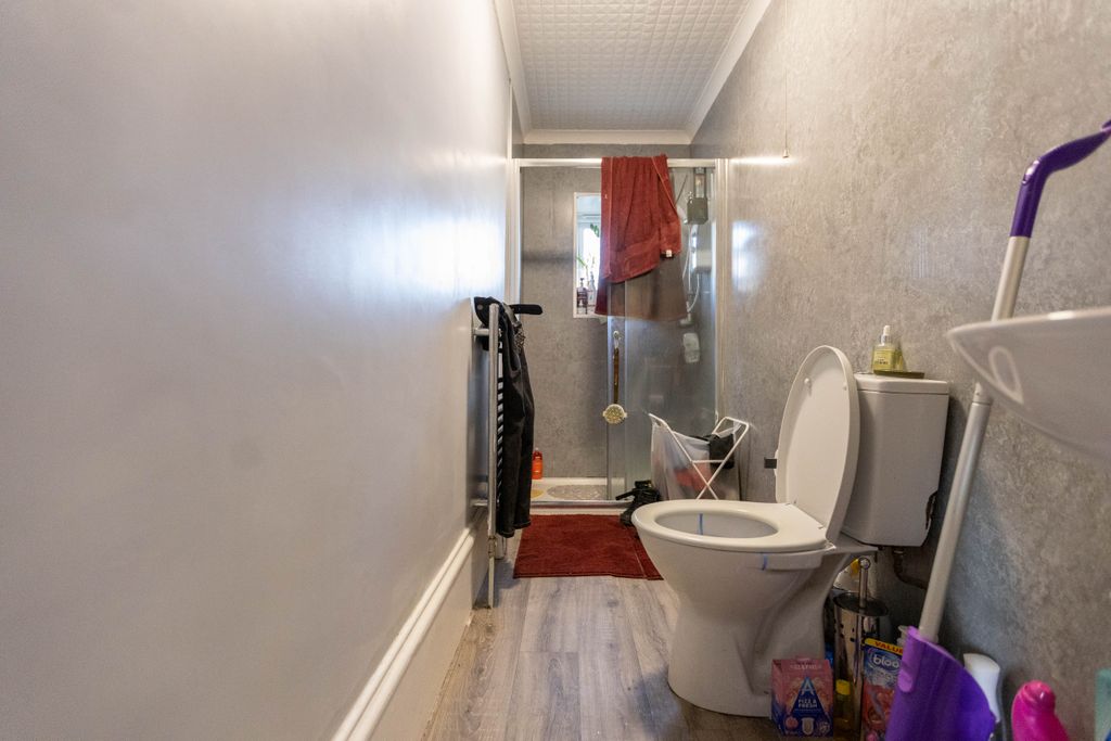 Additional image 10 of 1 bed flat for saleBonnyton Road, Kilmarnock KA1