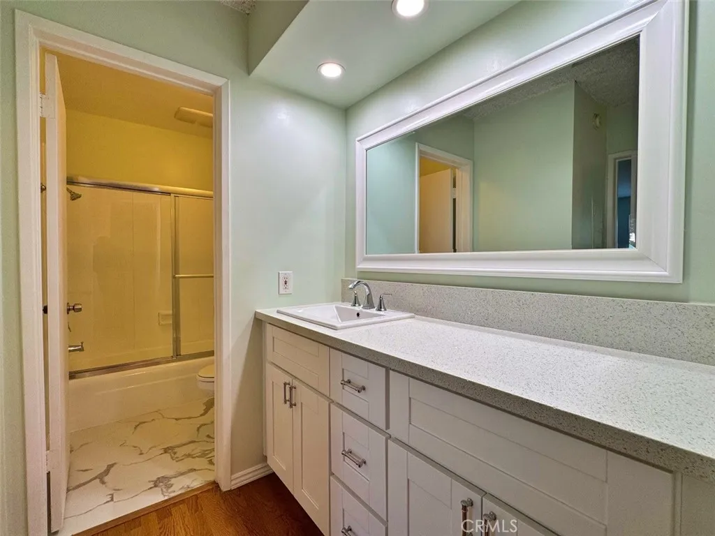 Additional image 32 of 5625 Sumner Way Unit 212, Culver City, CA 90230