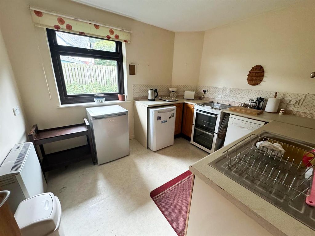 Additional image 2 of 2 bed flat for saleGerddi Rheidol, Trefechan, Aberystwyth SY23